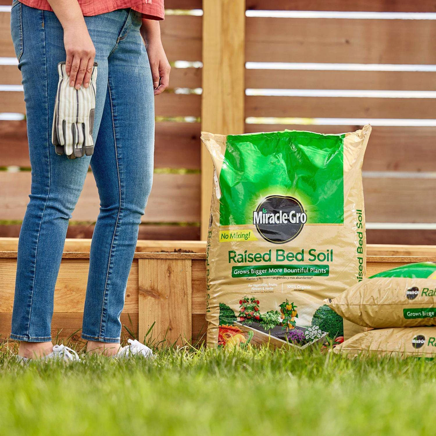 Miracle-Gro Organic All Purpose Raised Bed Soil 1.5 Cu Ft 5 Miracle-Gro Organic All Purpose Raised Bed Soil 1.5 Cu Ft - Image 3