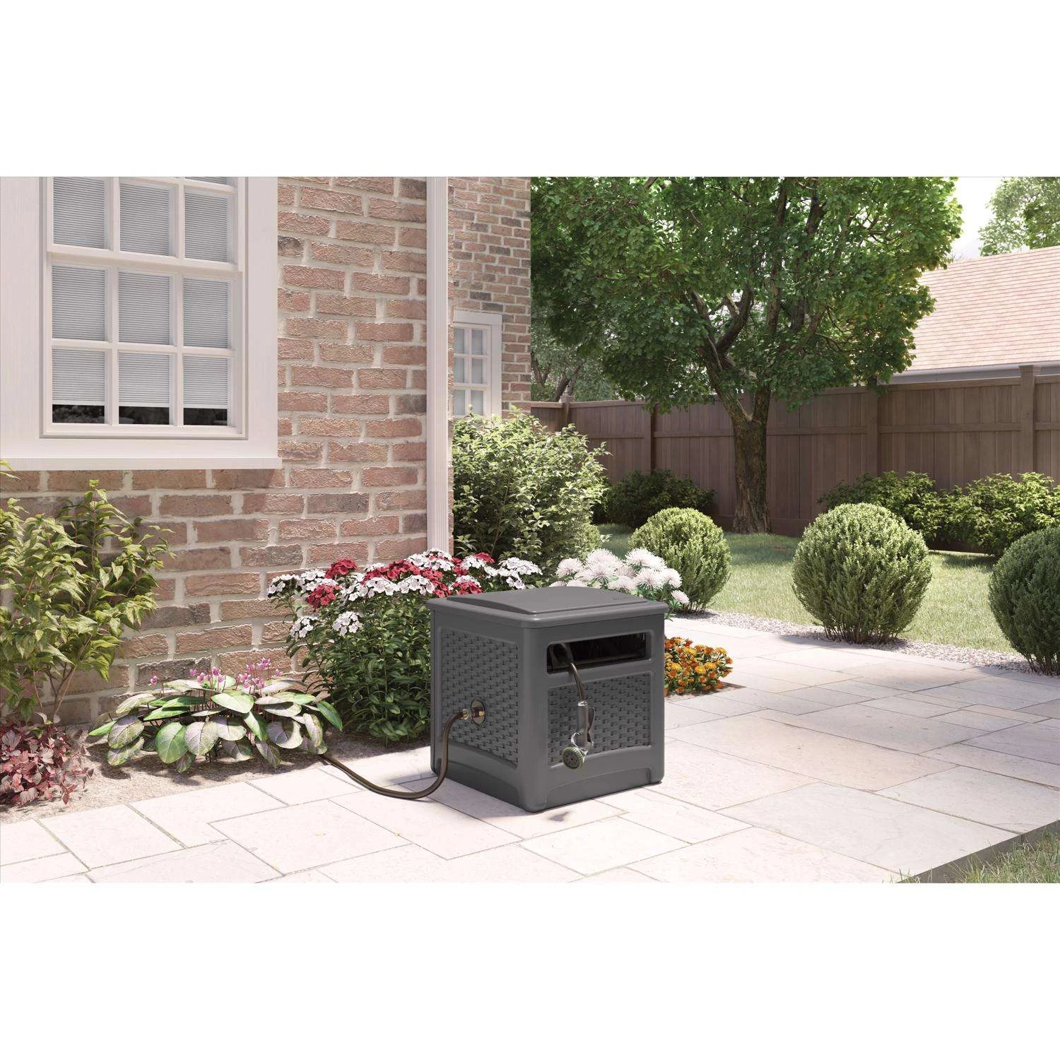 Suncast Smart Trak 225 Ft. Gray Free Standing Hideaway Hose Reel 5 Suncast Smart Trak 225 Ft. Gray Free Standing Hideaway Hose Reel - Image 3