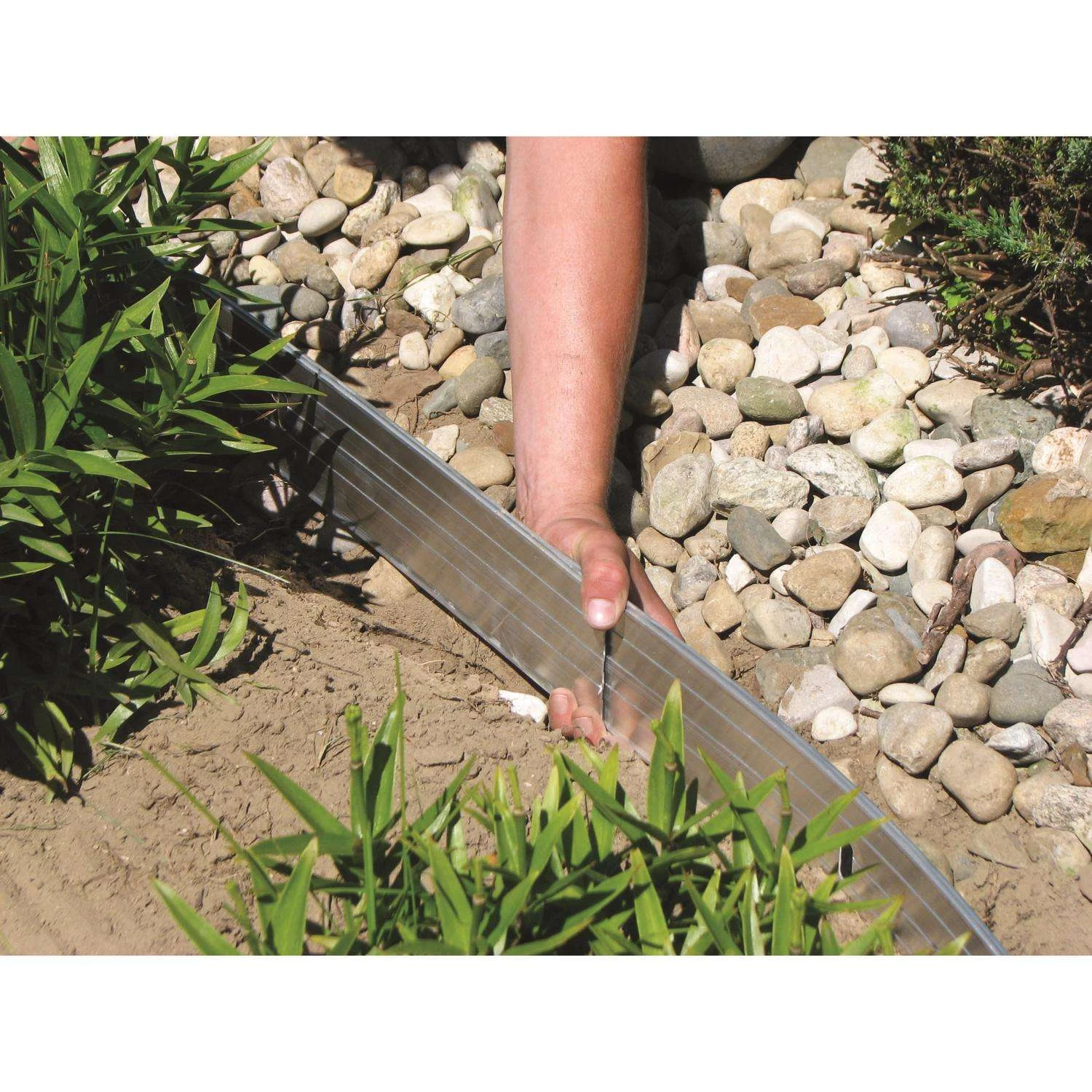 EasyFlex 24 Ft. L X 4 In. H Aluminum White Landscape Edging Kit 11 EasyFlex 24 Ft. L X 4 In. H Aluminum White Landscape Edging Kit - Image 9