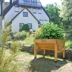 VegTrug VegTrug Classic 31.5 In. H X 40.7 In. W X 30 In. D Wood VegTrug Classic Planter Natural -ORBIT || ACE || TORO Shop c2443e79 5bd1 413f 96fc d4fdd6e69cab