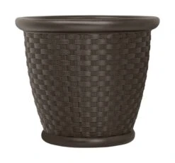 Suncast Sonora 15.75 In. H X 18 In. W Resin Planter Brown