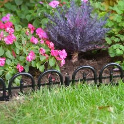 EasyFlex 10 Ft. L Plastic Black Landscape Edging Kit -ORBIT || ACE || TORO Shop c5edc3a7 160b 42ac b921 ed75441c996e
